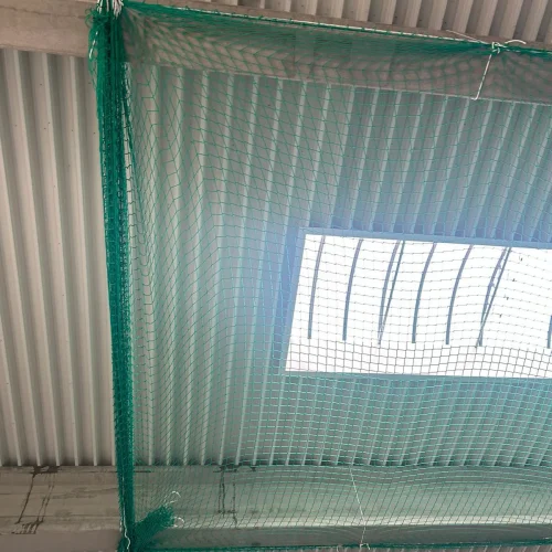 Oberlicht mit Sicherheitsnetz